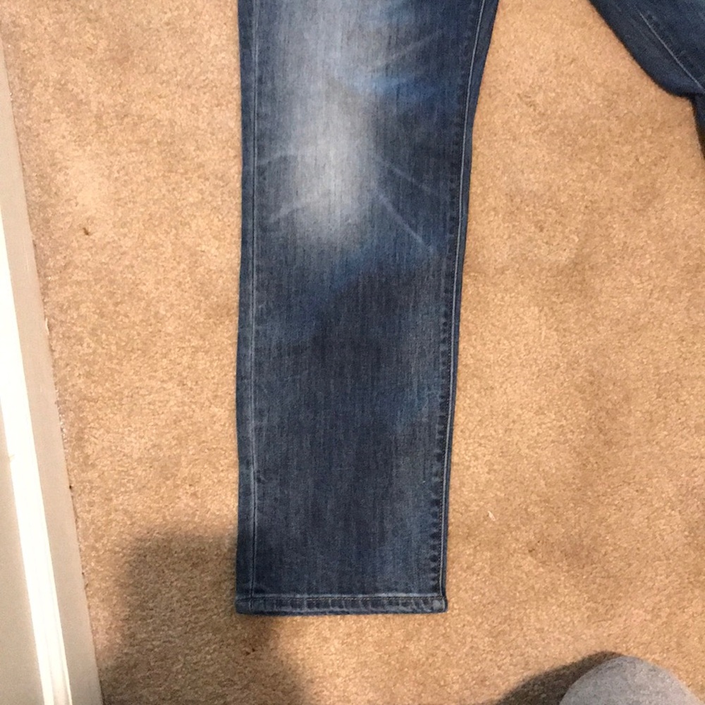 Women’s Mid Rise Jeans - Picture 6 of 7